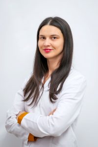 DR. Anamaria Dragota